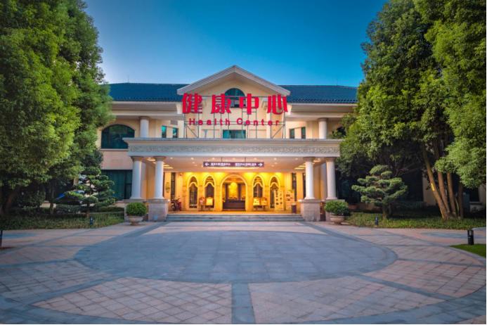 社区里连影城都有，恒大把生活品质都“升值”了