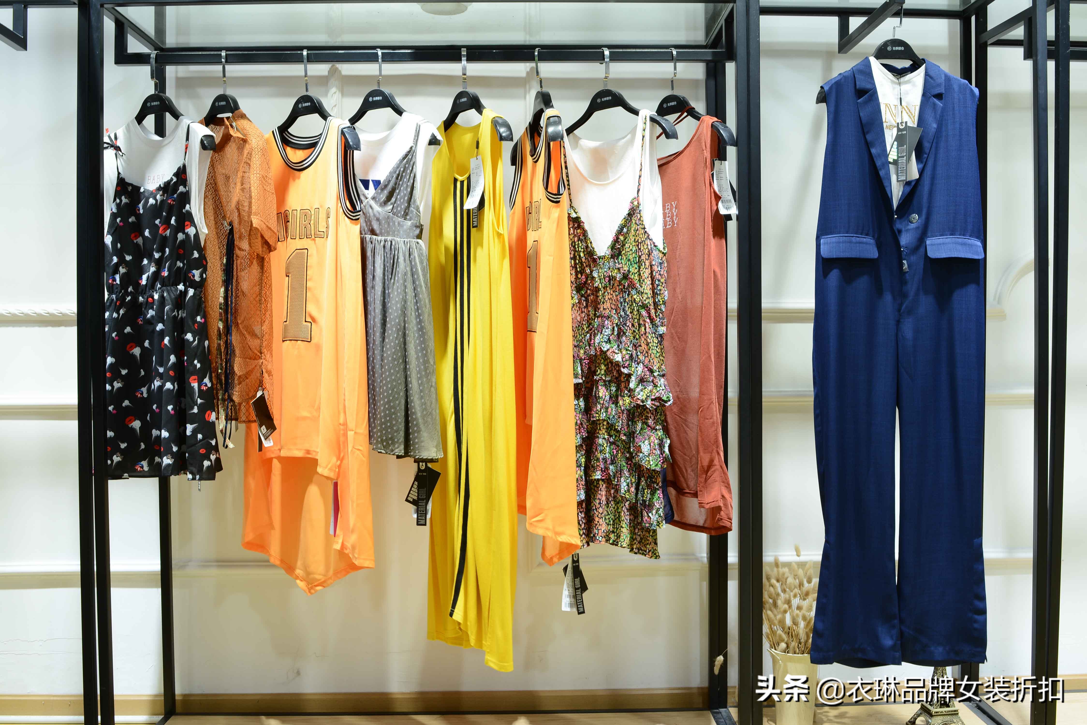 女装批发一手货源厂家视频,女装品牌折扣批发一手货源在哪里
