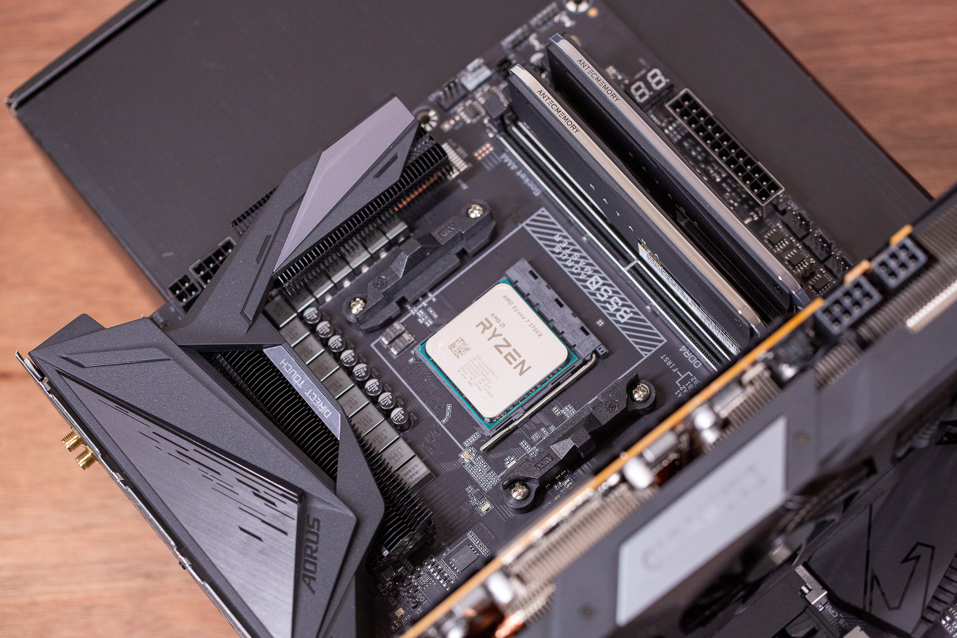 b550主板能发挥5900x性能吗,b550主板支持5800x3d吗