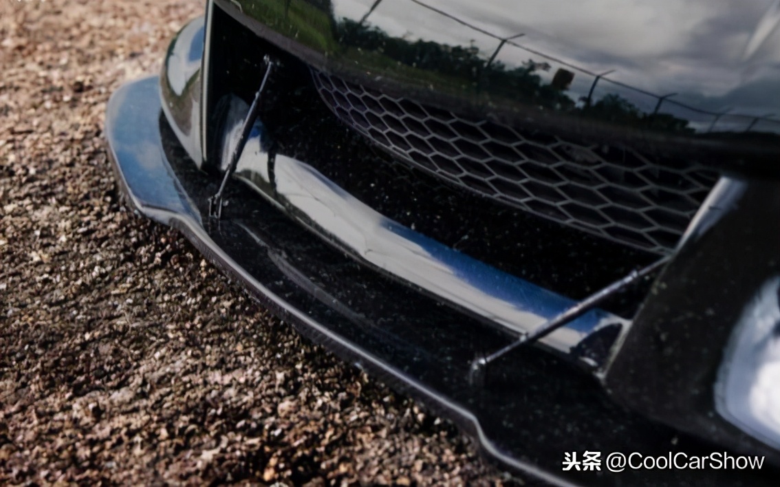 英菲尼迪g37改装黑色漆面,英菲尼迪g37双门改装gtr前脸