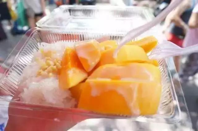 去泰国买东西吃不会泰语怎么办,去泰国吃什么比较划算