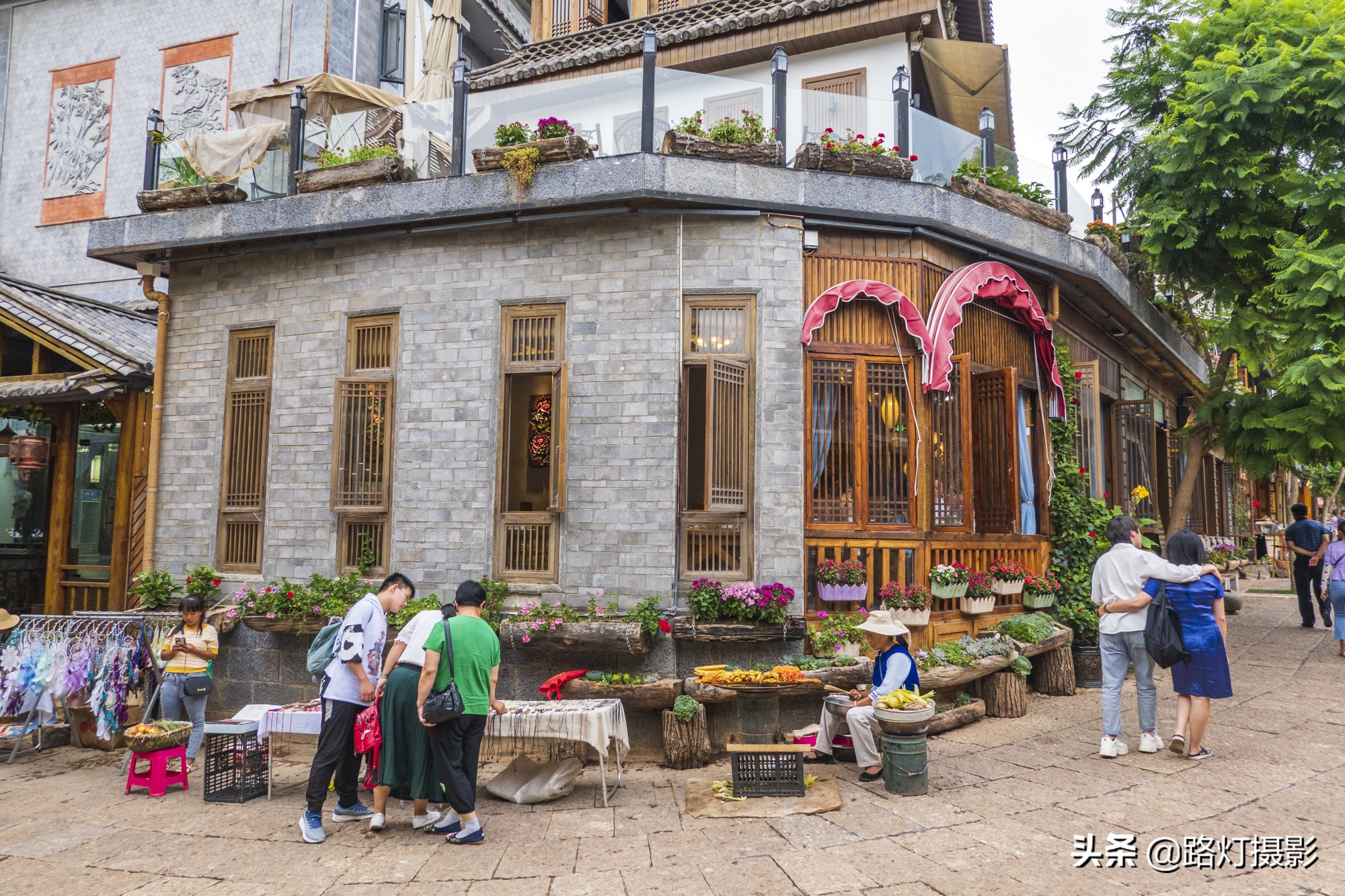 双廊古镇杨丽萍太阳宫夜景,杨丽萍住的双廊古镇