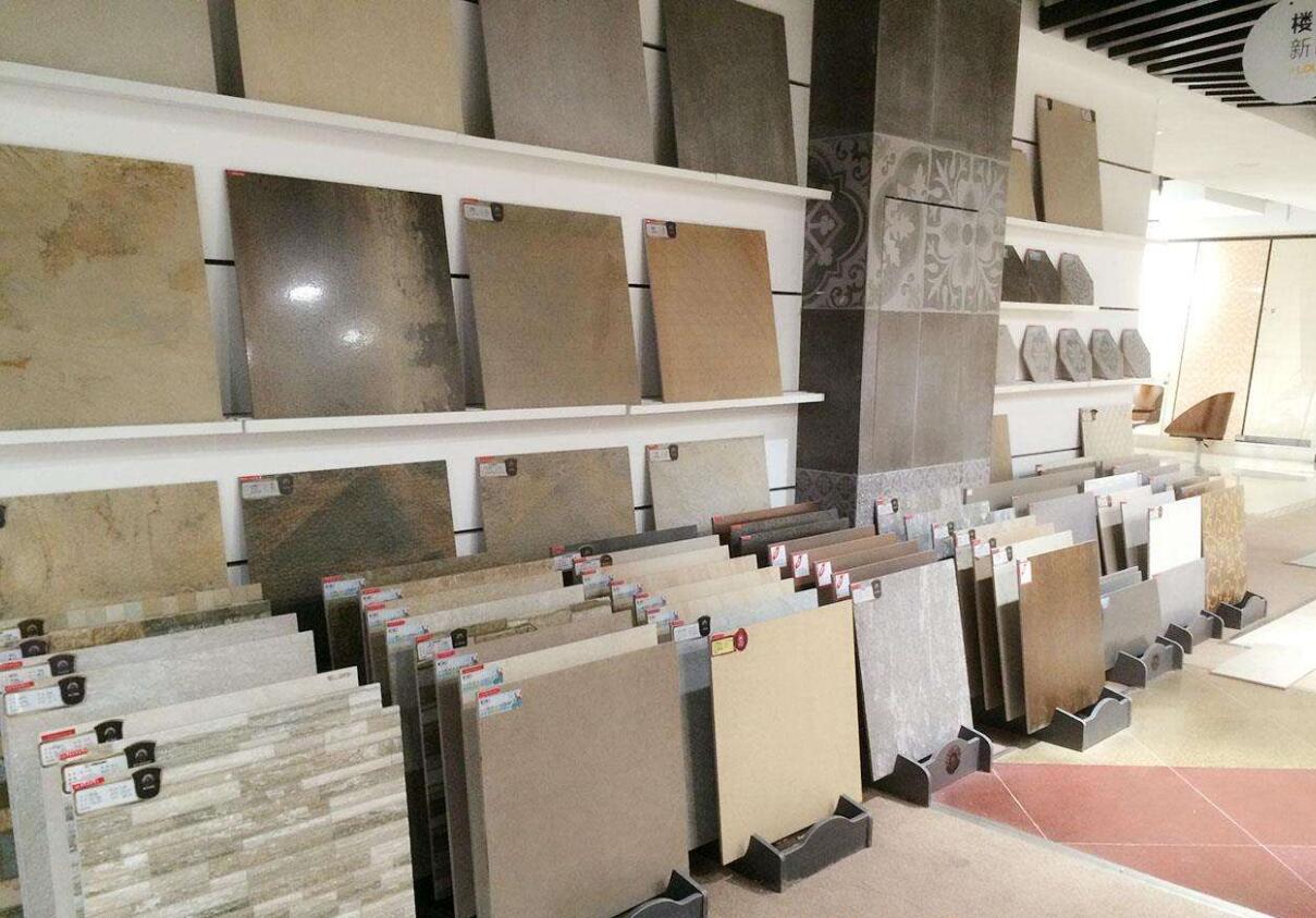 挑瓷砖用什么颜色的砖好,挑瓷砖只看柔光砖