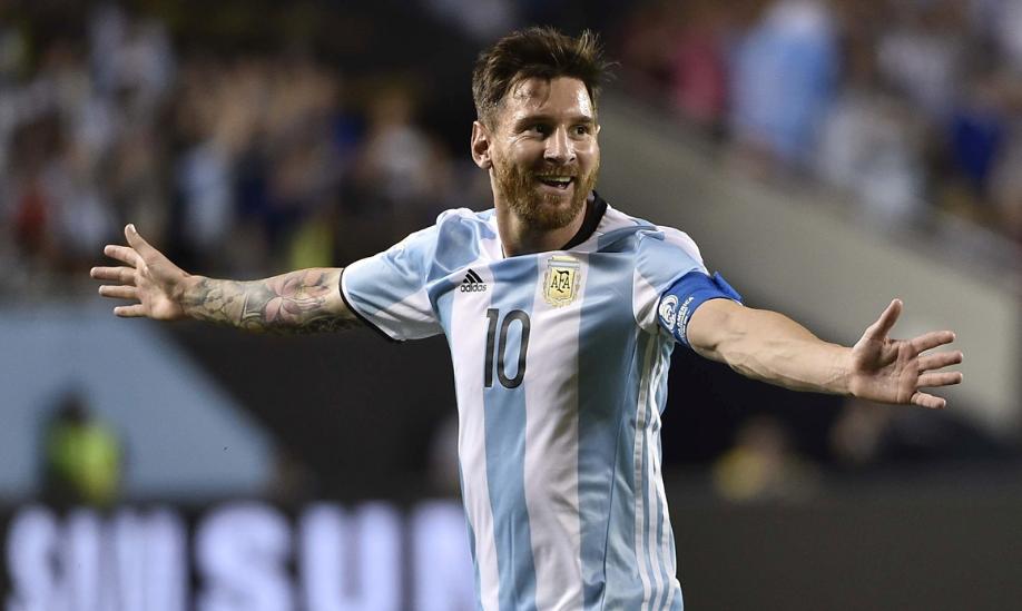 梅西和拉莫斯起冲突视频,梅西与巴西的比赛球员冲突