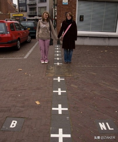 住在国界线的人,住在国境线周围是种怎样的体验