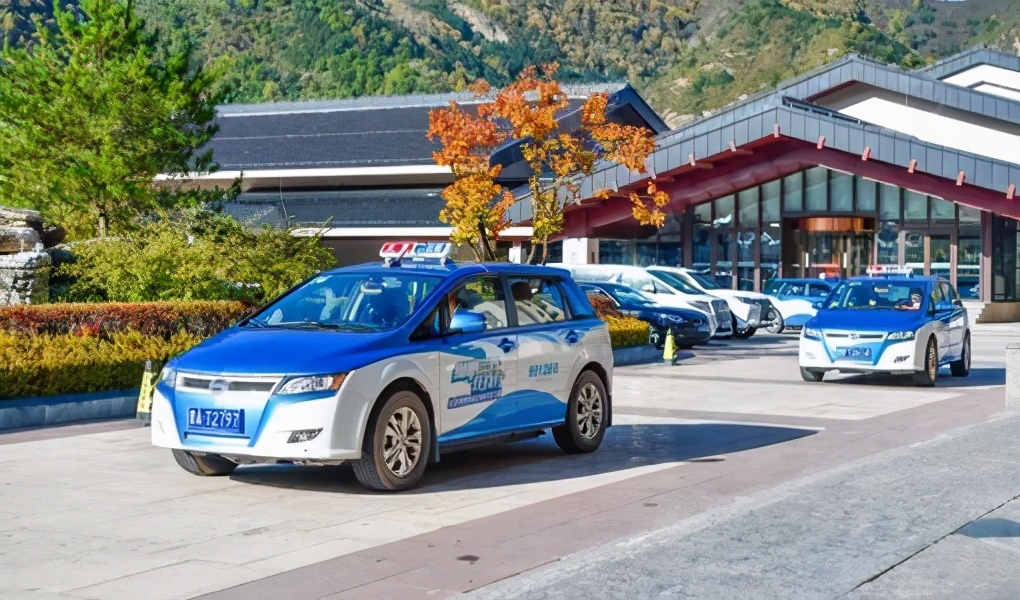 早安,太原!(2021.1.17)太原出租车承租费有调整,不高于150元/日;太原高速口实况直播来了