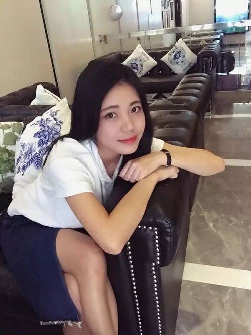 李荣浩减肥又出新高度，小眼睛瘦了还是没变大，大方给出瘦身方法