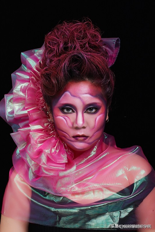 化妆学校创意妆考试,化妆课期末创意妆容整体造型