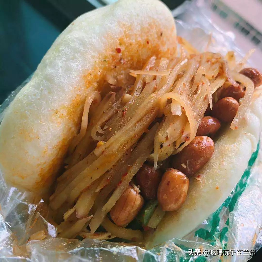 早餐吃什么中午吃什么晚上吃什么,早餐能吃什么就吃什么