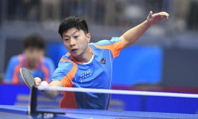 张怡宁评价马龙世乒赛三连冠,这才是真正的乒乓球直板