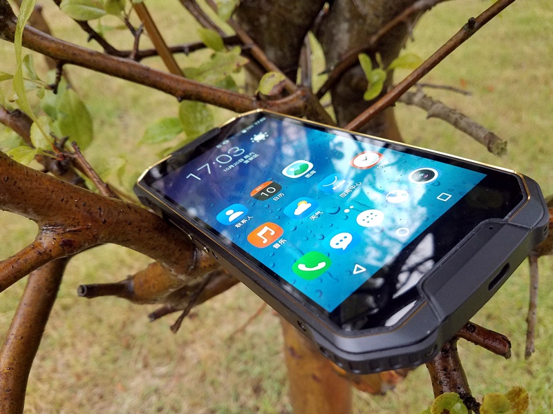 凌漆测评,mann8s三防手机