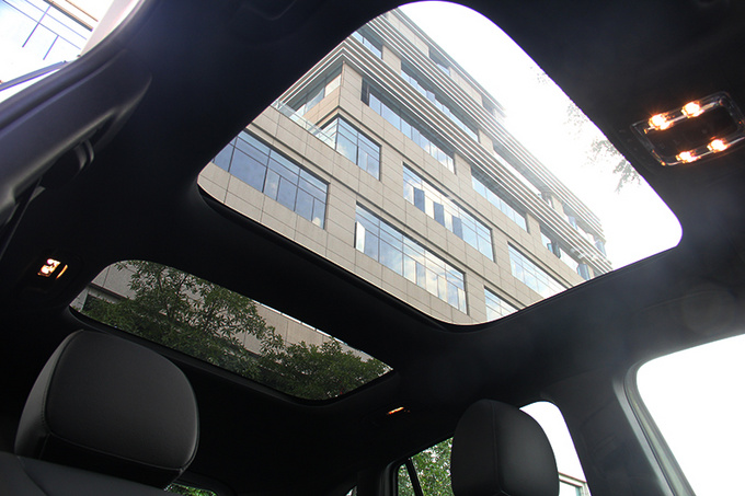 奔驰gla200排量多大,奔驰gla2004matic