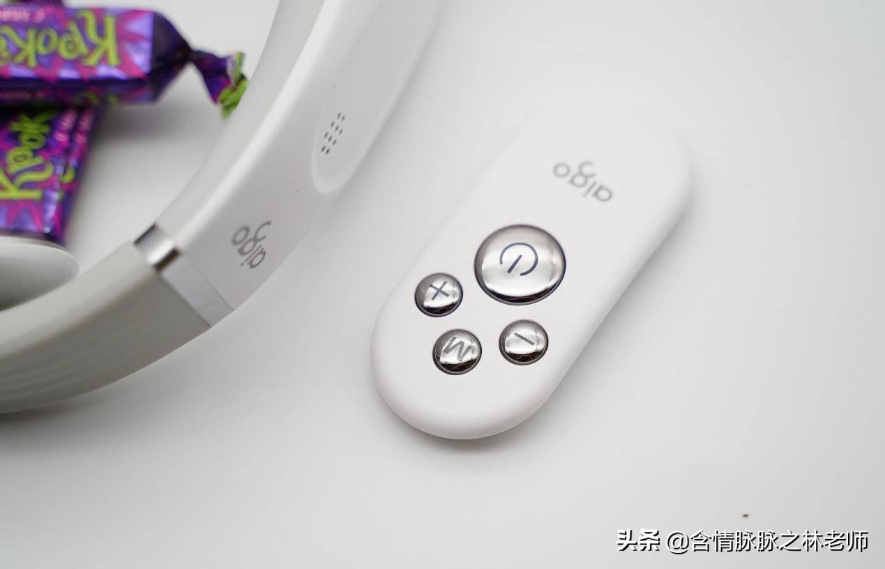 颈椎按摩神器测评 (颈椎救星智能颈椎按摩器颈部护理)