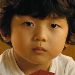 退圈读书、捞快钱、疑似“秃顶”，“表情包”萌娃现状大不同