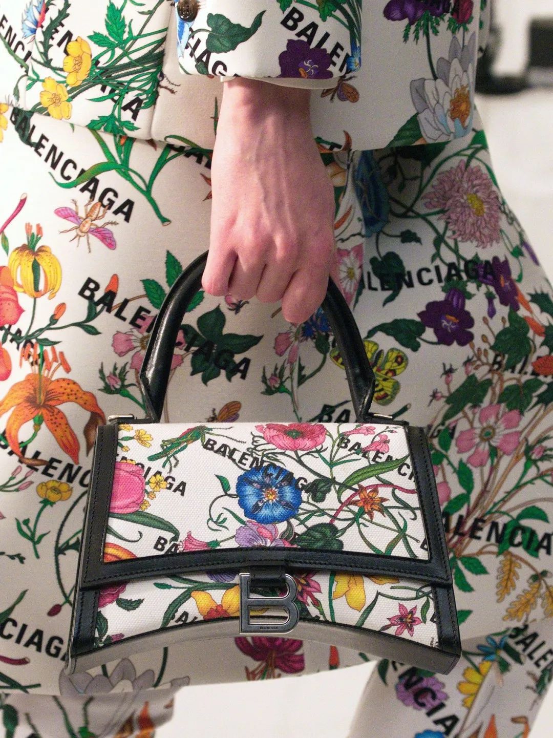 孩子没满月又发大招,不愧是宇博Chiara