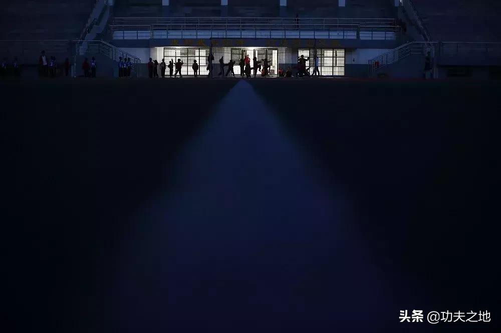 少林武校的足球班,少林足球武校