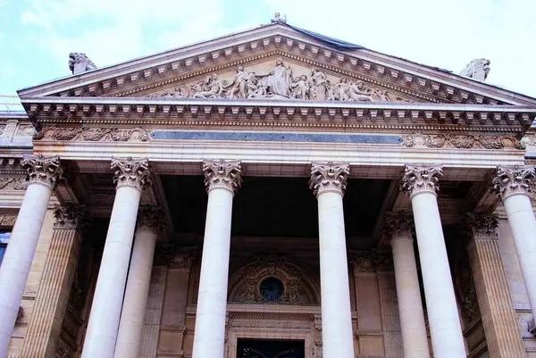 关于荷兰你了解多少,荷兰改名为何还叫荷兰