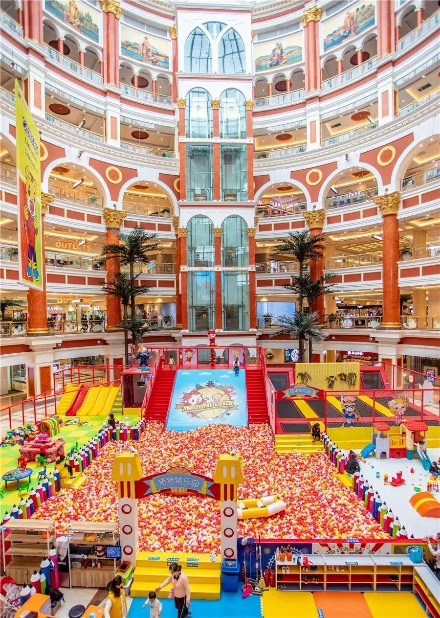 飞驰人生赛车的地点,飞驰的人生免费在线观看