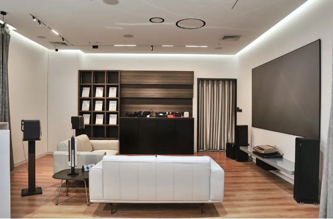 智能家居大潮来袭,新型智能风来袭