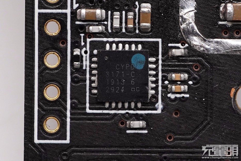 小米20w智能无线追踪式充电器缺点,小米智能追踪式无线充20w拆解