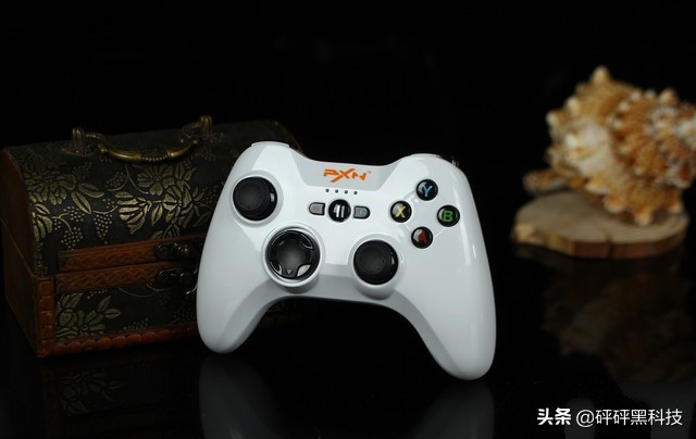吃鸡外设游戏手柄推荐,游戏外设手柄好还是键盘好