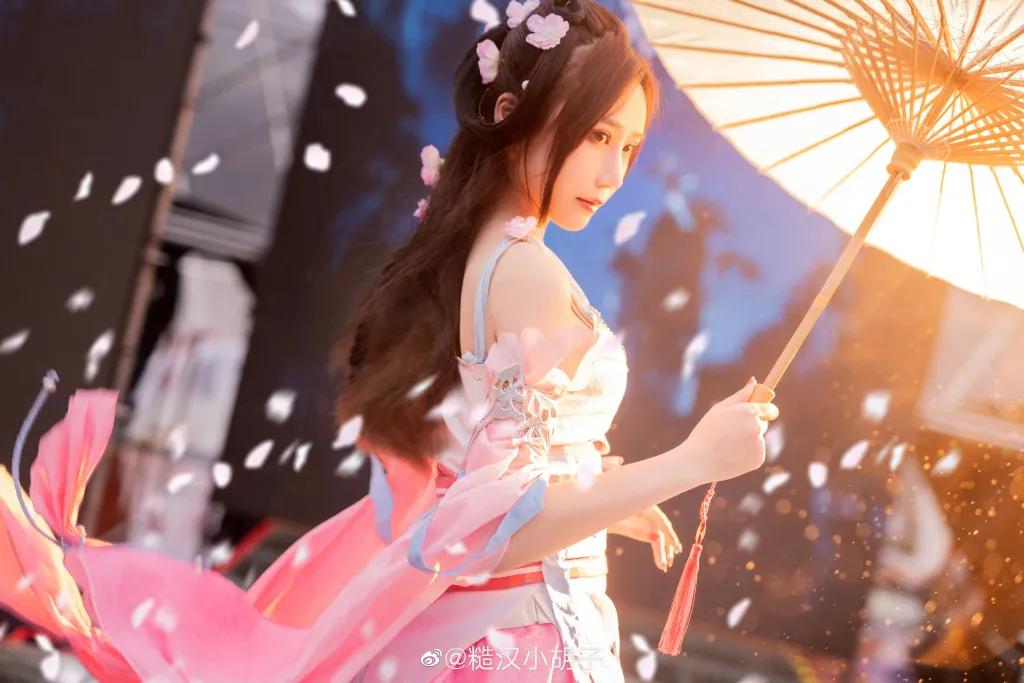 凌晨4点醒的姑娘,凌晨2点起床的姑娘