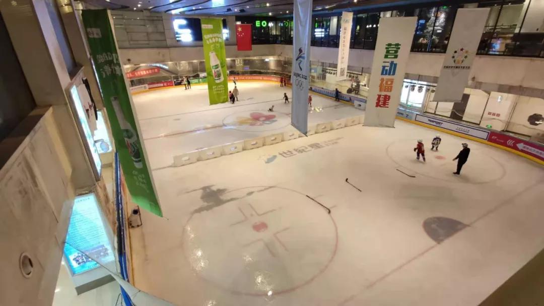 萌宠经济盛行购物中心主题,萌宠经济盛行购物中心宠物主题