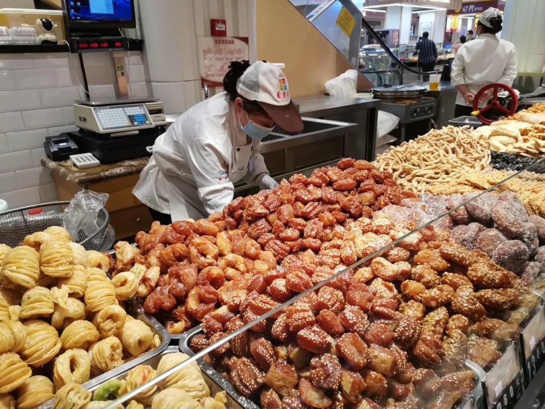 柜台式销售，经典级单品：美食林30年老店背后的情怀与底蕴