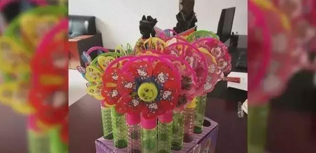 废输液管、血包变身蔬菜网袋和儿童玩具!西安这个地方被3.15晚会曝光!