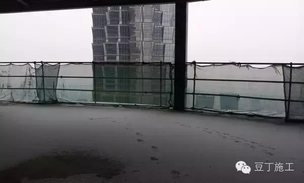 这个工程师的施工日志火了！记录的是超级工程上海中心施工过程