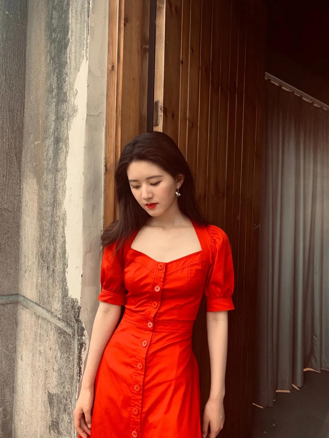 blackpinkjennie超短裙造型,blackpinkjennie格子半裙