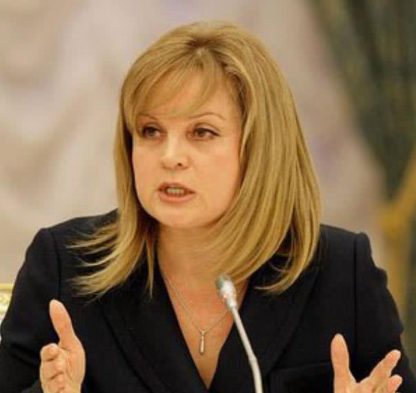 战斗民族少女被电击,中国女战士被高压线电击