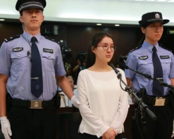 郭美美售卖“有毒*肥药减**”被抓，知情人：她知道有害，连借口都想好了