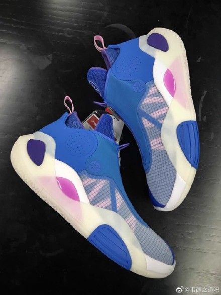 李宁全城9v1.5值得购买吗,李宁全城8v2耐不耐磨