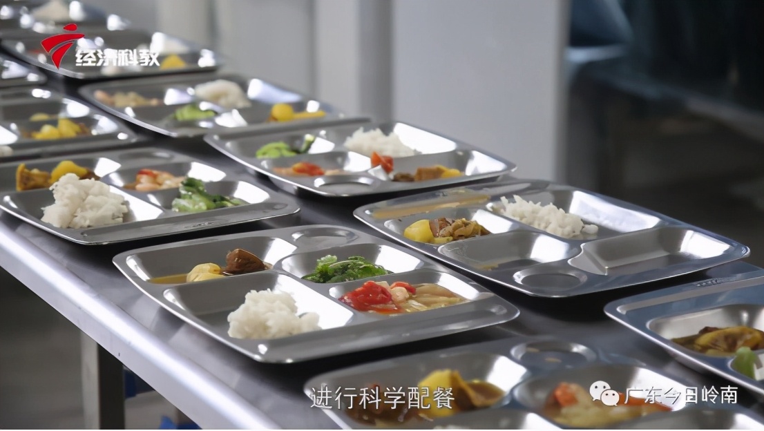 潮南阳光实验学校100日誓师大会,广东省潮南阳光实验学校