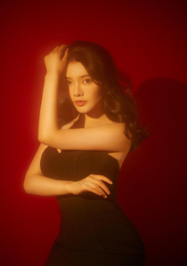 足球宝贝徐冬冬,徐冬冬足球宝贝短发