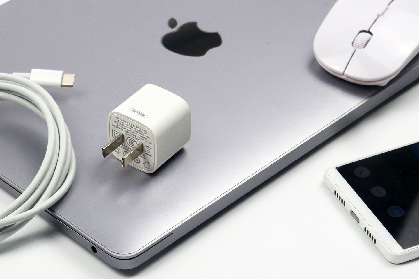 迷你氮化镓120w快充,氮化镓充电器120w机械革命