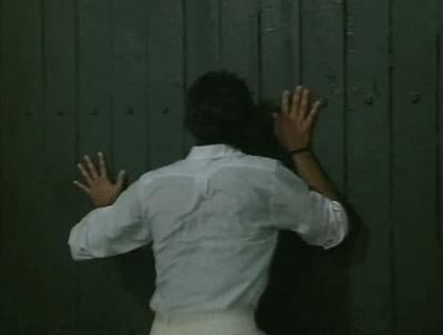 阿兰·德龙悼词披露细节，茜茜公主罗密到底是怎么死的？