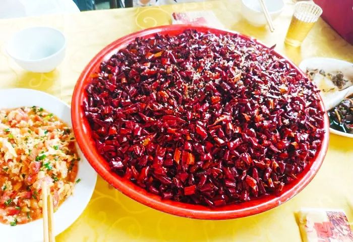 重庆各个区域好耍好吃的推荐,重庆哪有好吃好玩的地方