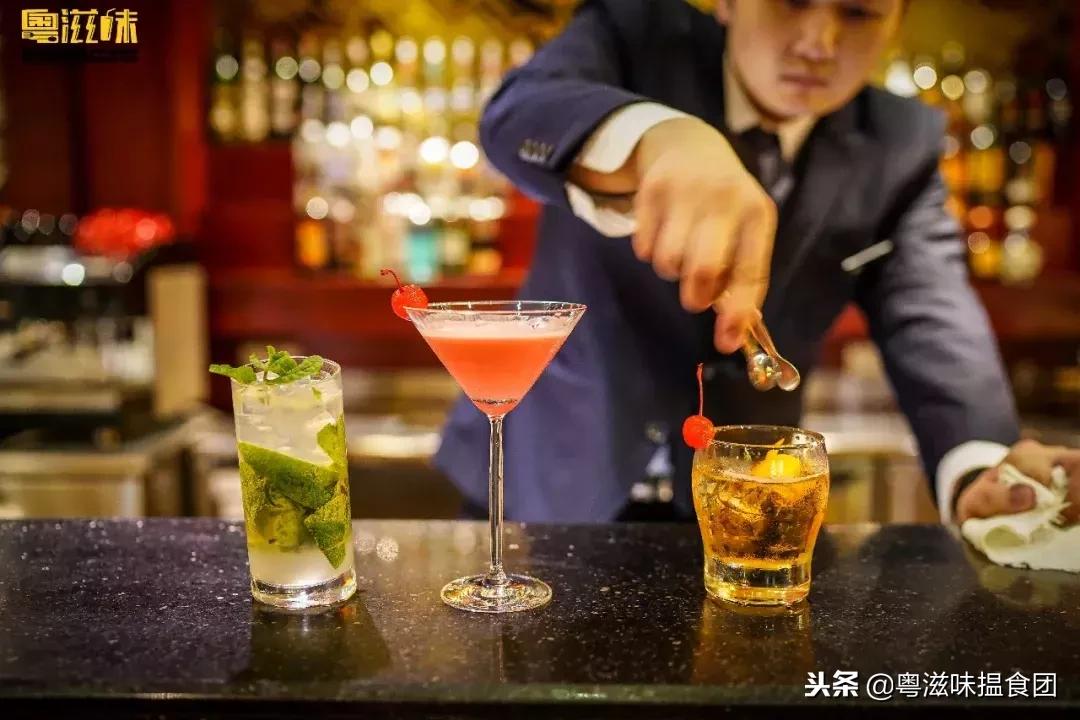 用一间24小时都在线的机场酒店,拥抱旅途的开始