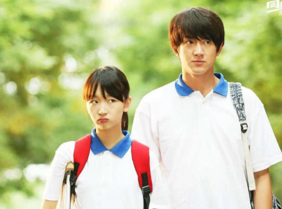 周冬雨出道前家庭条件,周冬雨成名之作电影