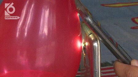 手机闪光灯怎么打爆气球,手机闪光灯引爆气球