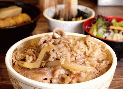 十几块钱就能吃饱的正宗日式牛丼,三大平价牛丼