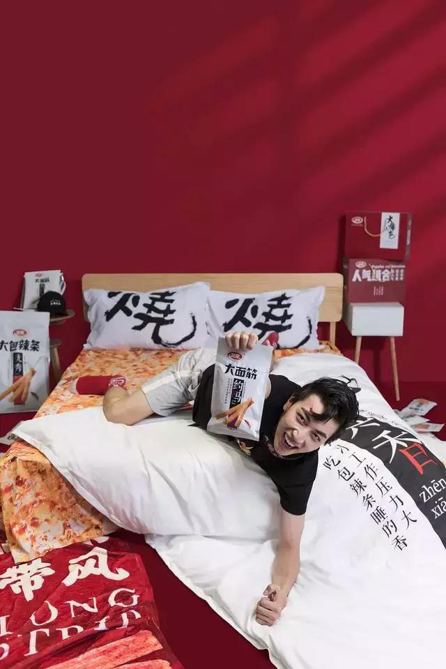 999口红礼盒套装,999口红香水