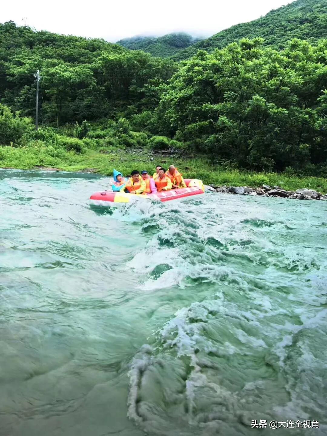 大连云水谷漂流地址,刺激漂流大峡谷