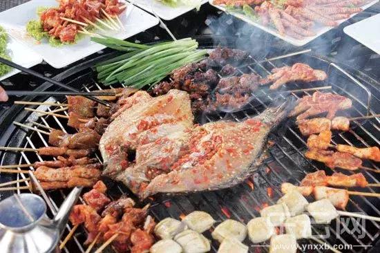 烤骆驼是迪拜的特色美食,运城烤骆驼哪里好吃