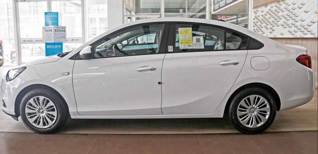 新别克凯越腰斩，8.39万降至4.89万，还能重回巅峰么？