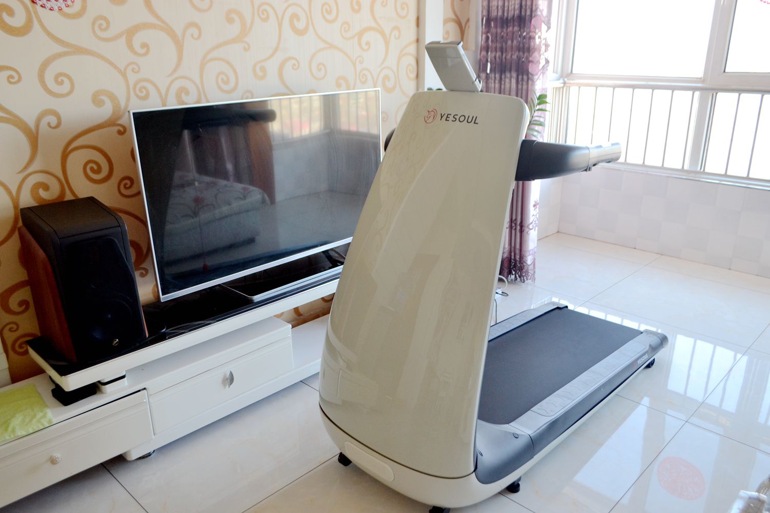 因为老罗入坑！入手了野小兽P30跑步机，坚持了半个月谈谈感受