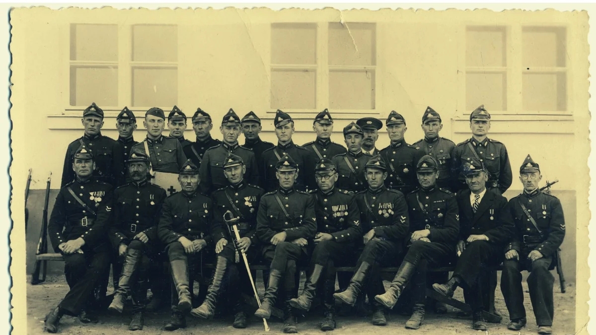 「历史另一面」被遗忘的铁拳—战争初期的拉脱维亚工人武装（1）