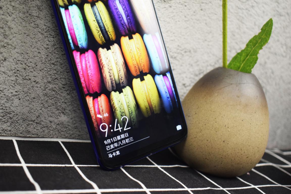 荣耀play3评测跑多少分,荣耀play3值得买么